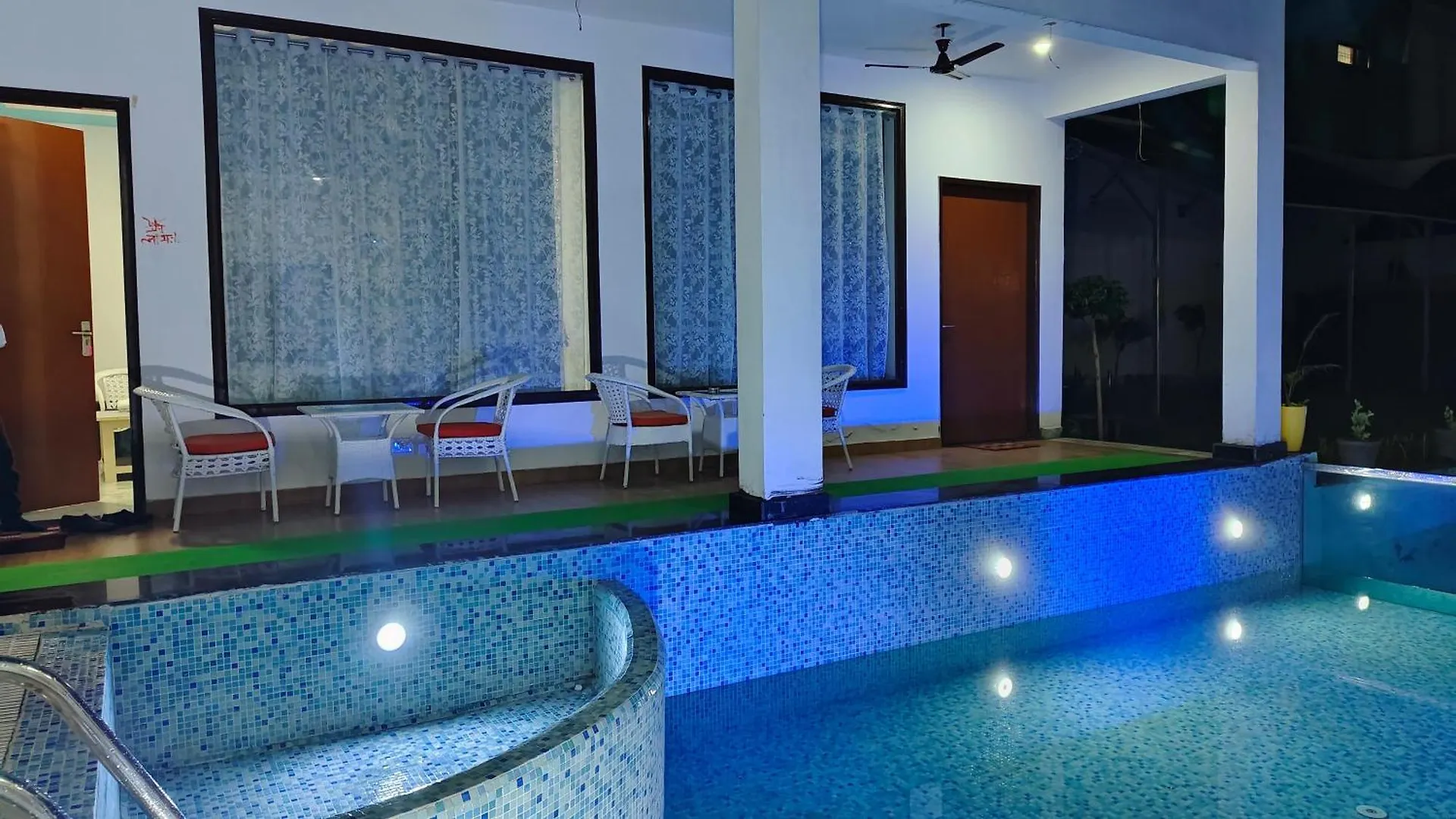 Aqua Heaven Resort Agra  0*, Agra (Uttar Pradesh) India