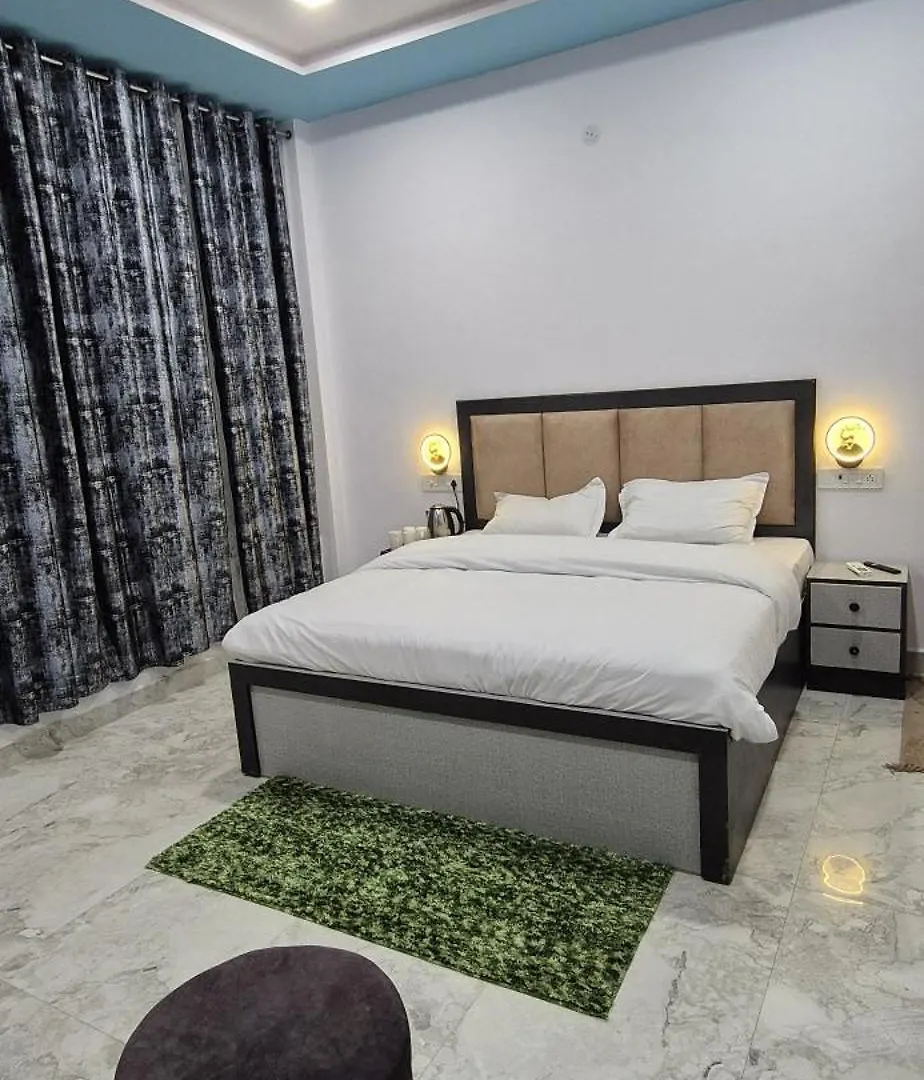 Aqua Heaven Resort Agra