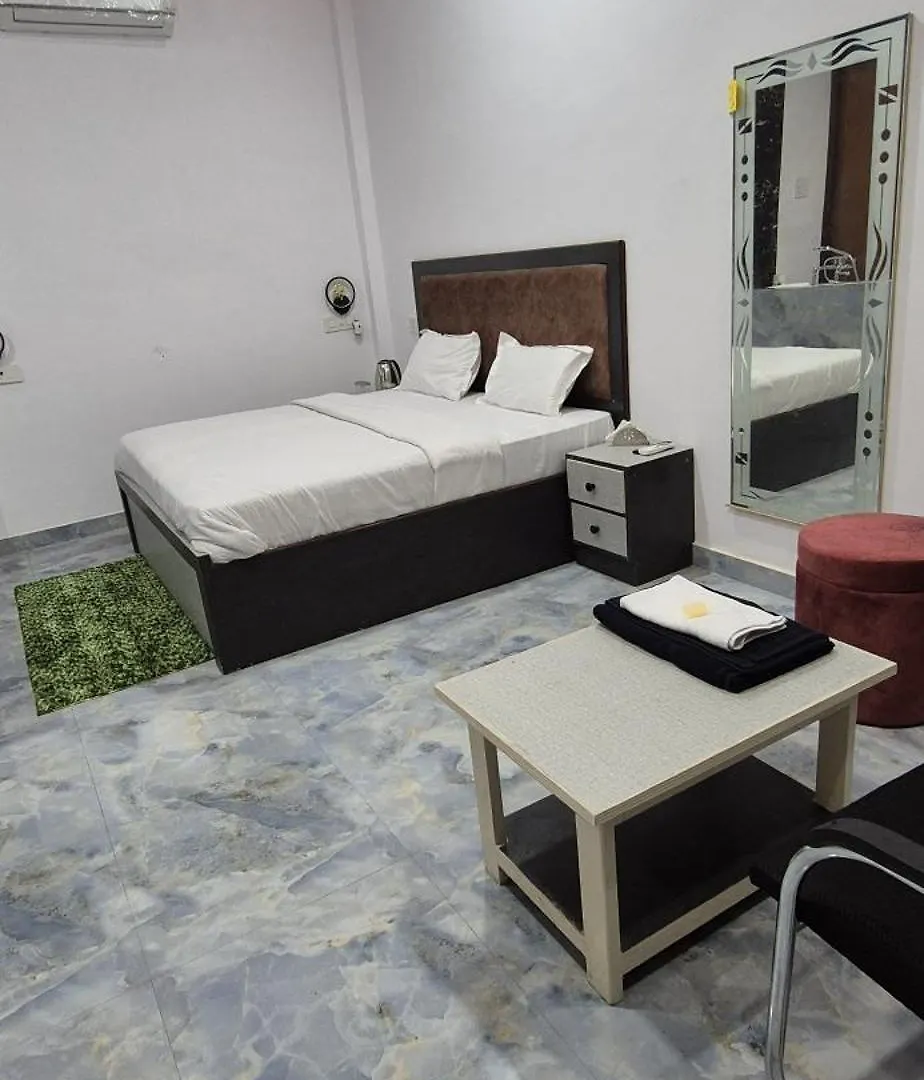 Farm stay Aqua Heaven Resort Agra