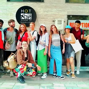 Hot - House Of Travellers Taj View Ostello