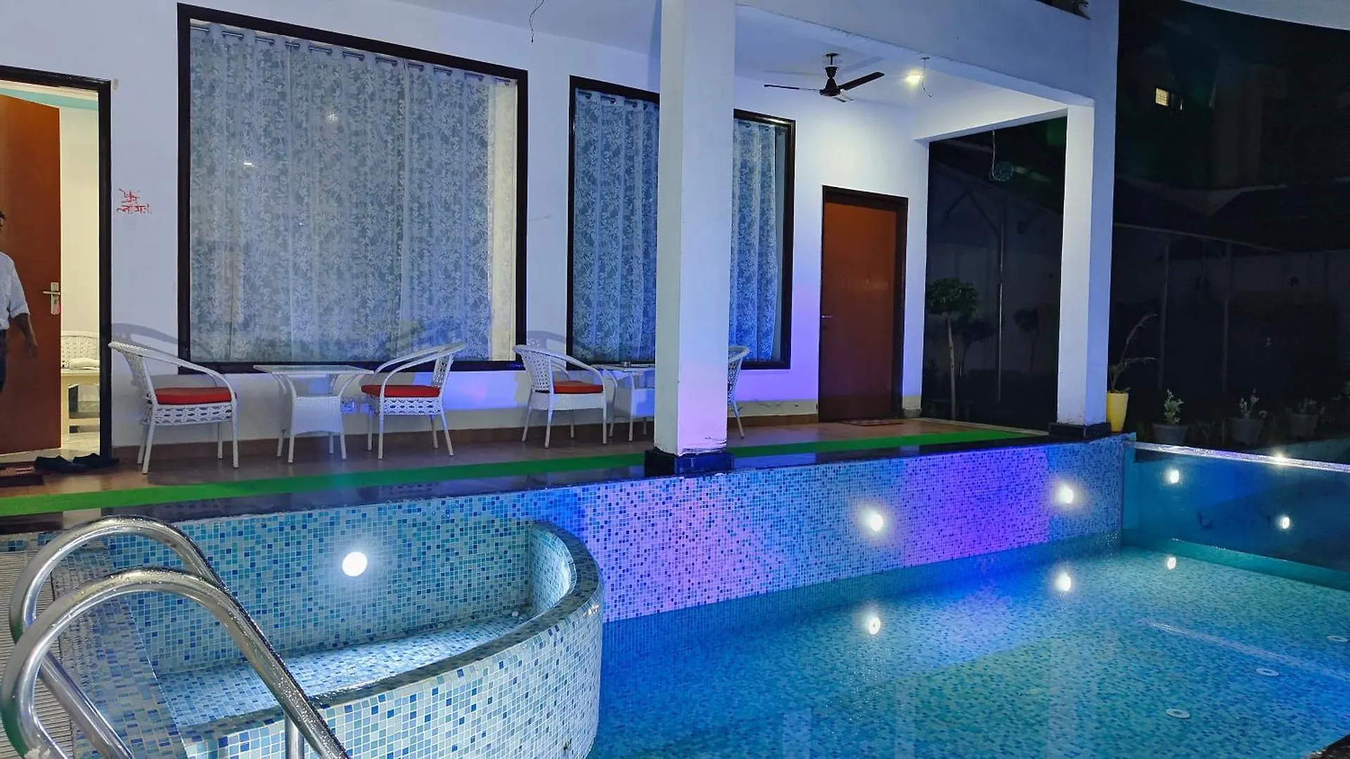 Aqua Heaven Resort Agra  Agra (Uttar Pradesh)